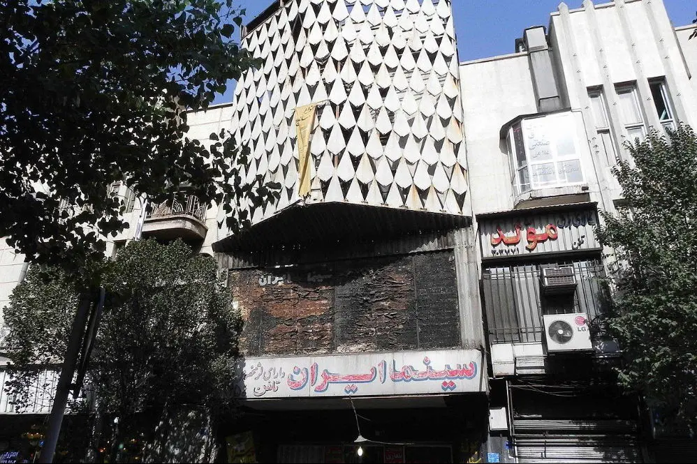 خاطره‌های پرپرشده در آتش‌سوزی «سینما ایران»/ حیف از تاریخی که فراموش شد
