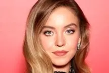 حمله تند به بازیگر زن پرحاشیه: تو یک احمقی!