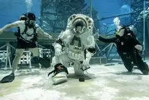 فضانوردان ناسا با لباس فضایی جدید به زیرآب رفتند!