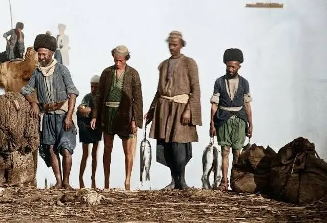 سفر به عصر قاجار؛ از «خیابان لاله‌زار» تا «جاده امامزاده هاشم»