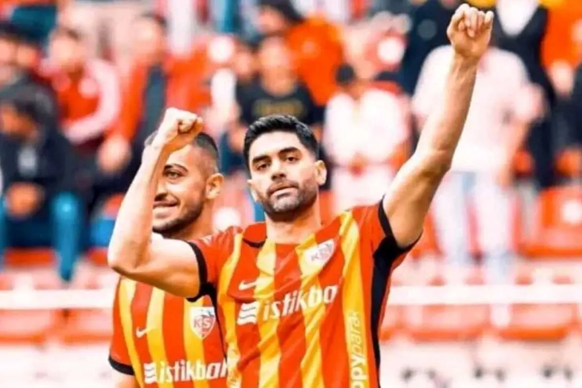 تمجید علی کریمی از سرمربی پرسپولیس