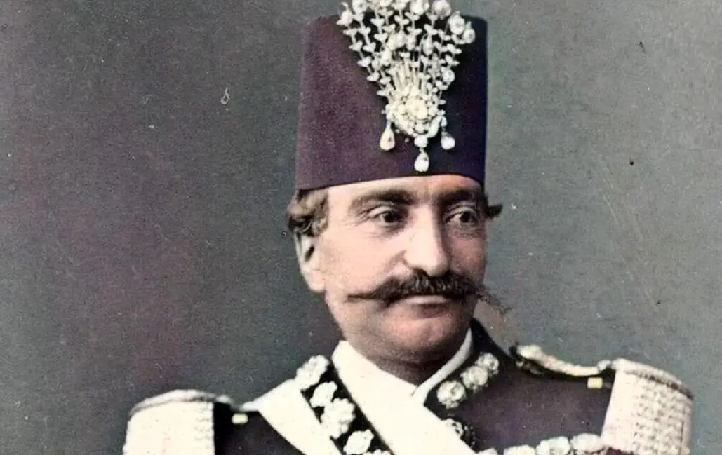 کره جواهرنشان ناصرالدین شاه با هزاران الماس