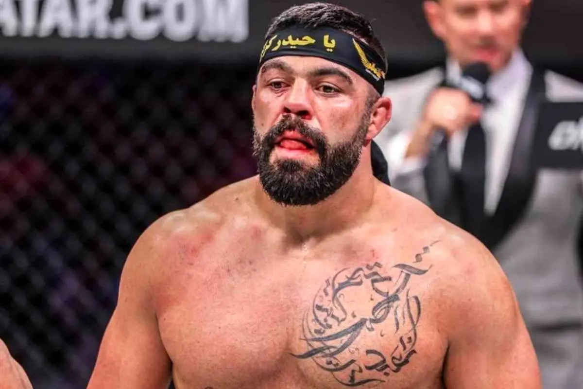 جدال داغ MMA در دبی؛ مبارزه امیر علی اکبری با جانسون آمریکایی