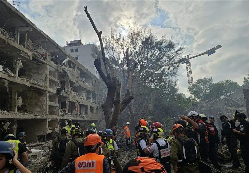 تصاویری از خسارات واردشده به تل آویو بر اثر اصابت موشک‌های ایران