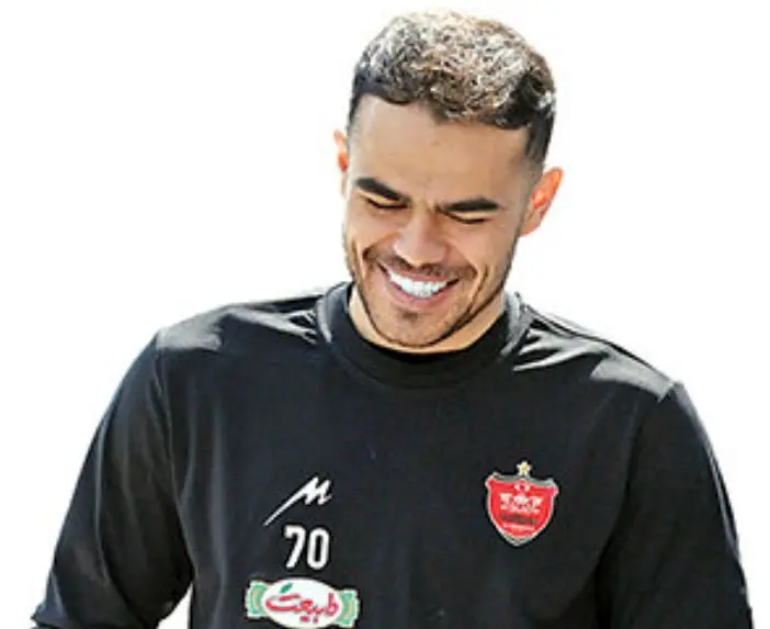 آیا اورونوف بند فسخ  قرارداد از پرسپولیس دارد؟