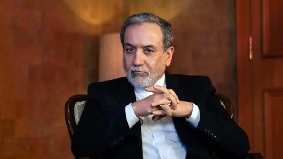ببینید؛ جمله عراقچی در لبنان که باعث تشویق وی توسط حضار شد
