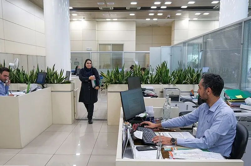دولت به این افراد 500 میلیون تومان وام می‌دهد