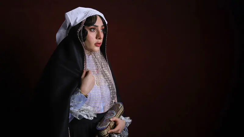 ترلان پروانه در بامداد خمار