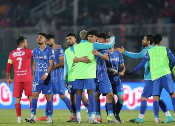واکنش تند پرسپولیس به ادعای قهرمانی استقلال در شرایط جنگی