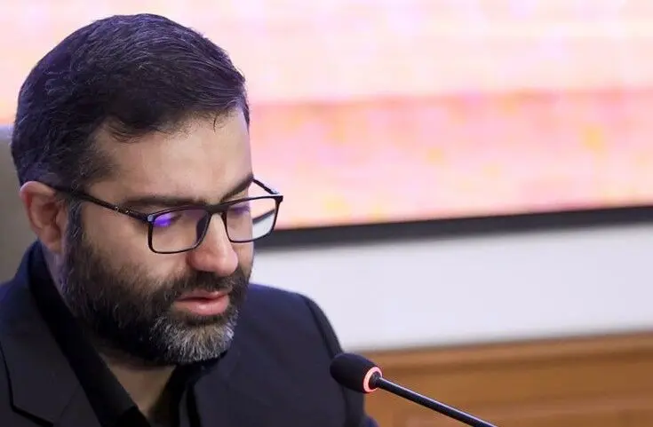  سقاب اصفهانی: خودروهای غیراستاندارد بخش بزرگی از بنزین کشور را می‌بلعند