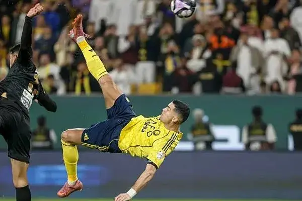 ببینید؛گل قیچی برگردان استثنایی رونالدو در چهل سالگی مقابل الخلیج