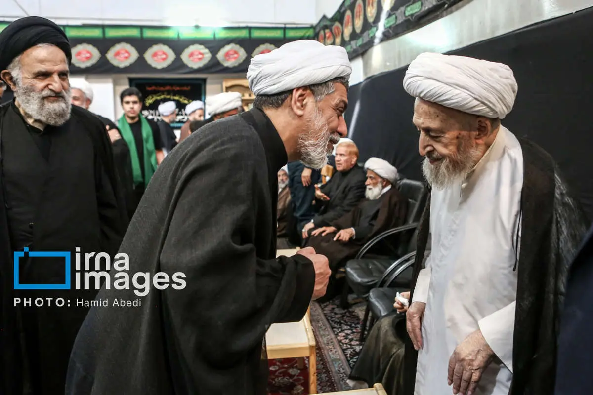 تصاویر؛  عزاداری مراجع تقلید قم در روز عاشورا