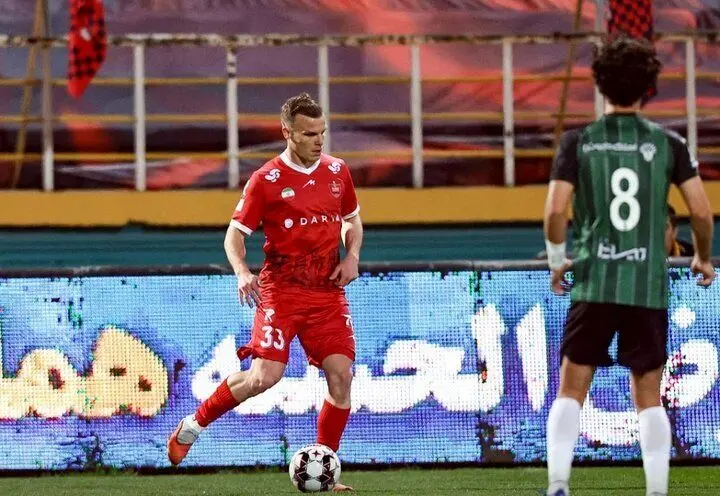 مهلت ستاره خارجی پرسپولیس برای فسخ قرارداد!