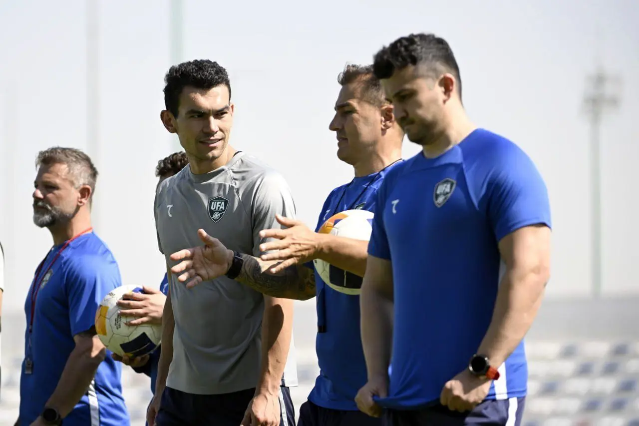 تلاش برای مذاکره پنهانی با ستاره استقلال در دبی