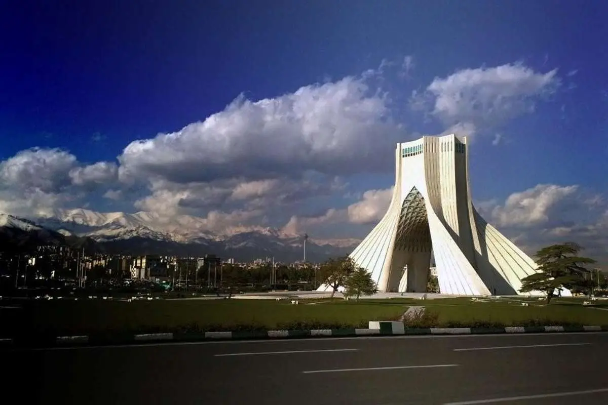 مهاجرت معکوس، تمرکز زدایی پایتخت