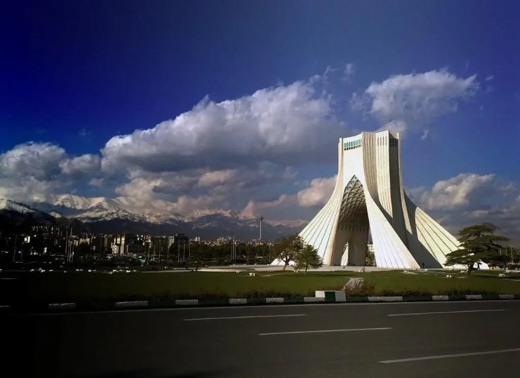 دمای هوای تهران امروز دوشنبه ۱۷ آذر