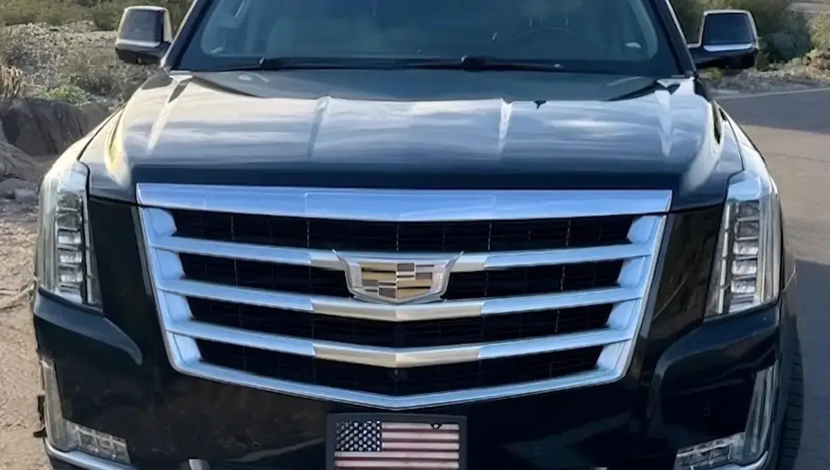 کادیلاک اسکالید ۲۰۱۶ با کابین تشریفاتی؛ لوکس‌تر از هر هتل