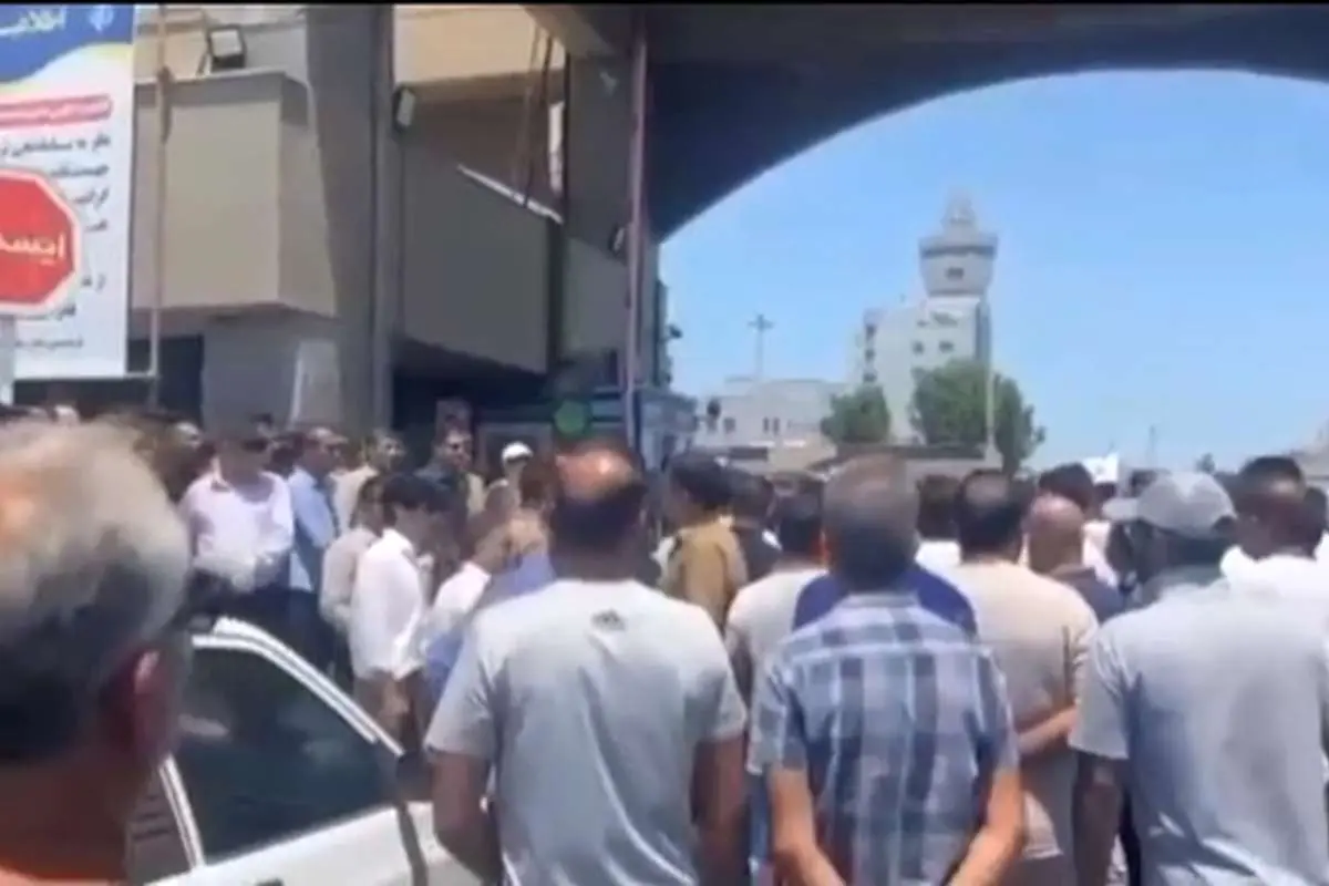 علت تجمع لنجداران بوشهری و بازداشت برخی از آنها چه بود؟