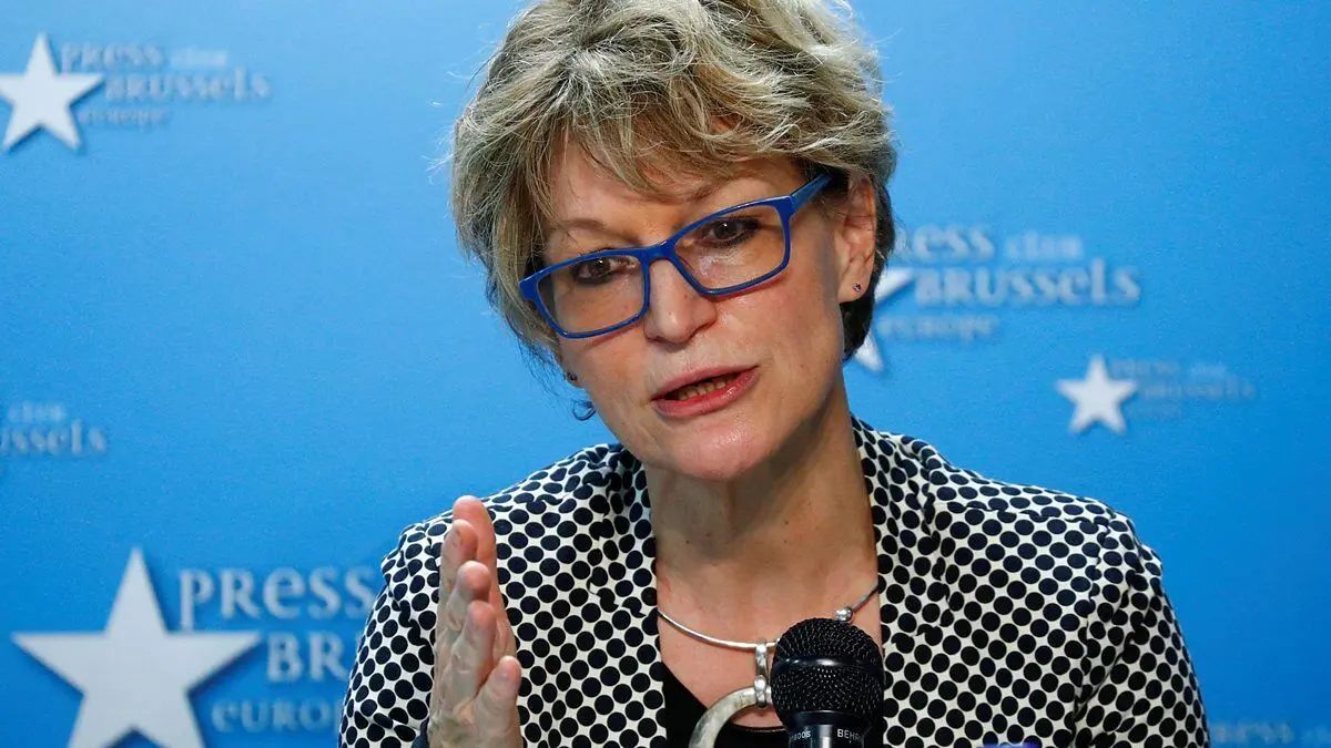 عفو بین‌الملل: تهدیدات ترامپ مبنی بر حمله به زیرساخت‌های ایران، جنایت جنگی است