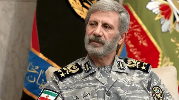 سرلشکر حاتمی: مسئله مرگ برای رزمندگان ما حل شده/ برای پیروزی می‌جنگیم