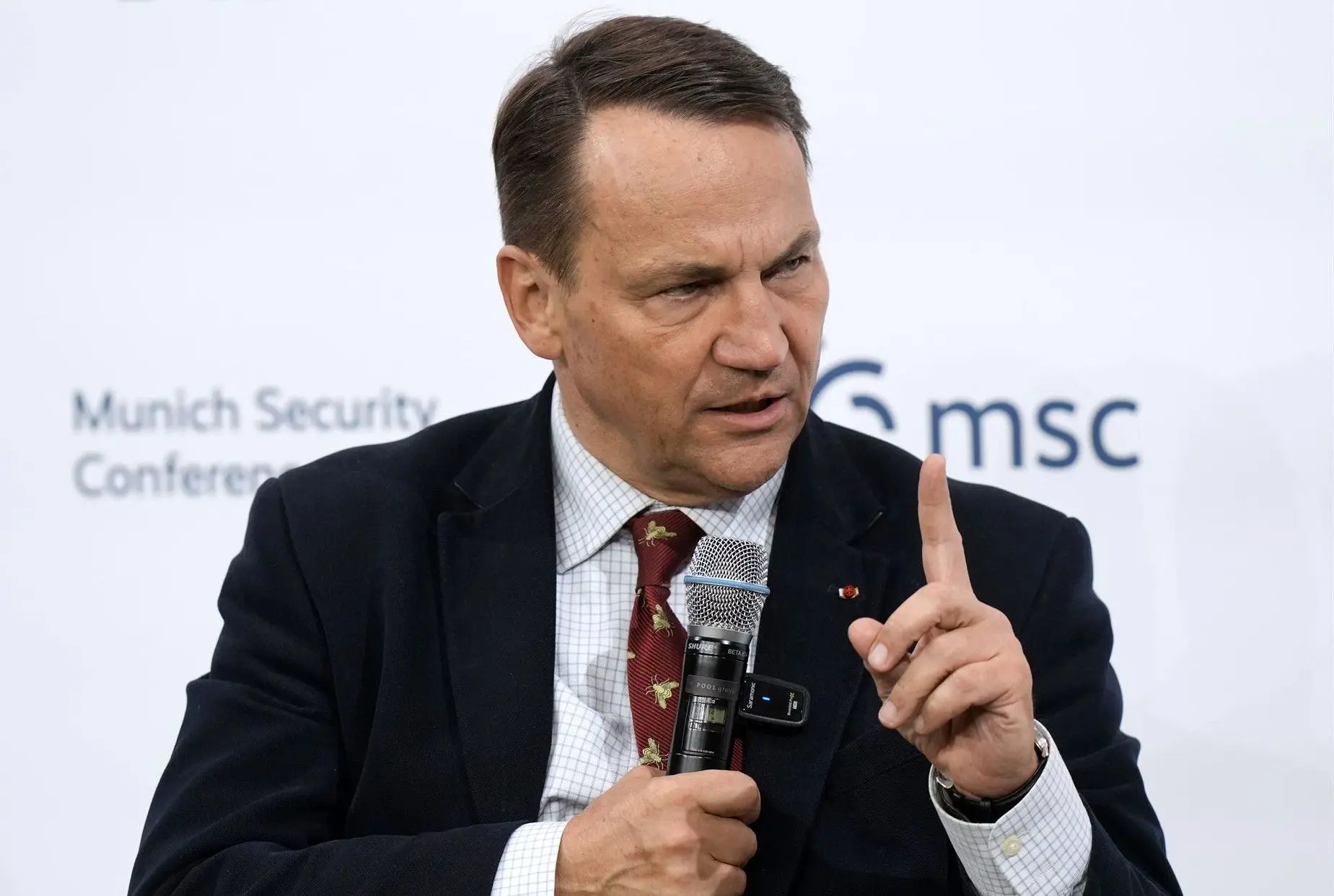 لهستان: علف می‌خوریم اما دوباره مستعمره روسیه نمی‌شویم!