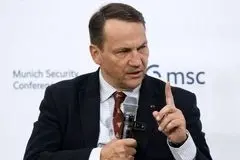 لهستان: علف می‌خوریم اما دوباره مستعمره روسیه نمی‌شویم!