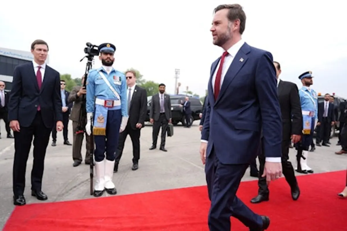 کنایهٔ روزنامه‌نگار آمریکایی به مذاکره‌کنندگان آمریکایی