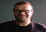 واکنش‌ها به کافه بابک زنجانی؛ «این است درد ما و فرق ما»