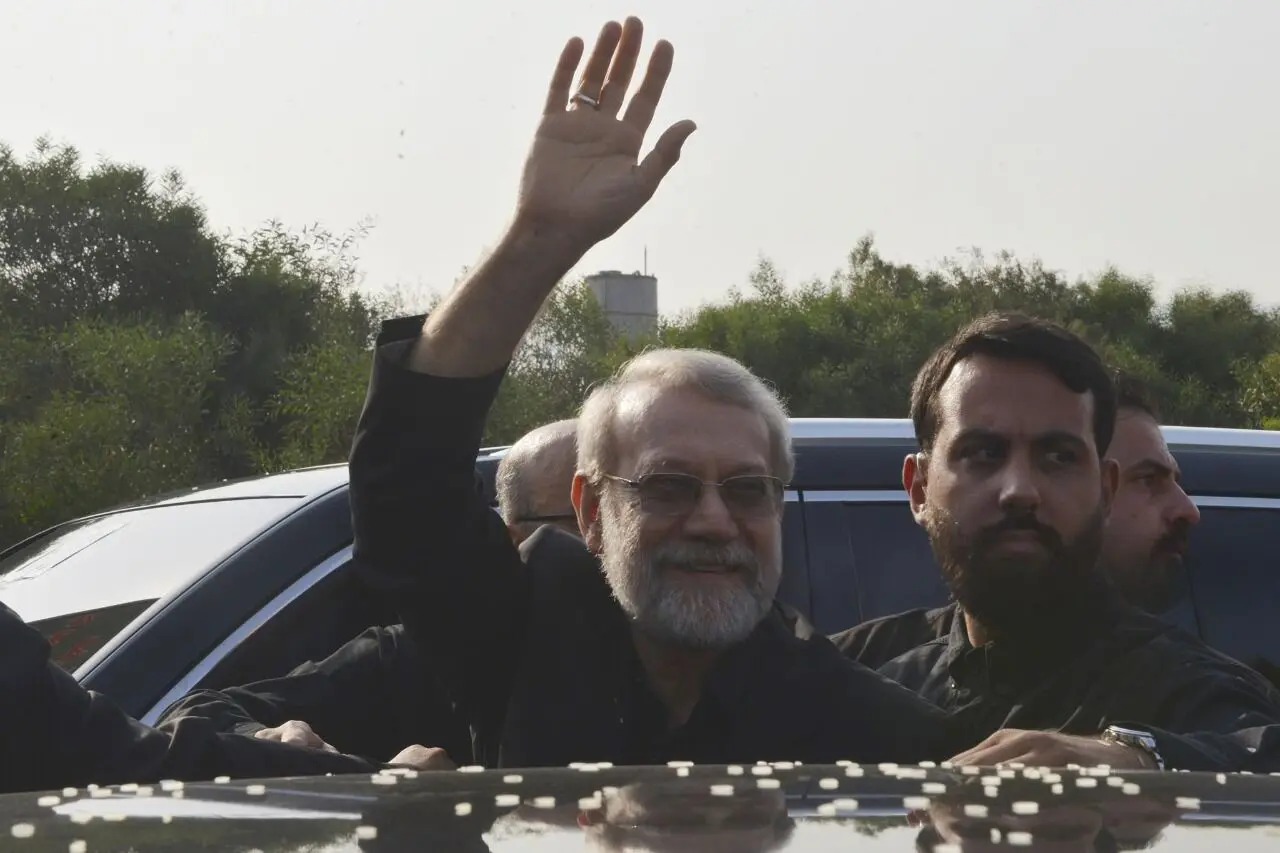 اظهارات مهم لاریجانی خطاب به اعضای حزب الله