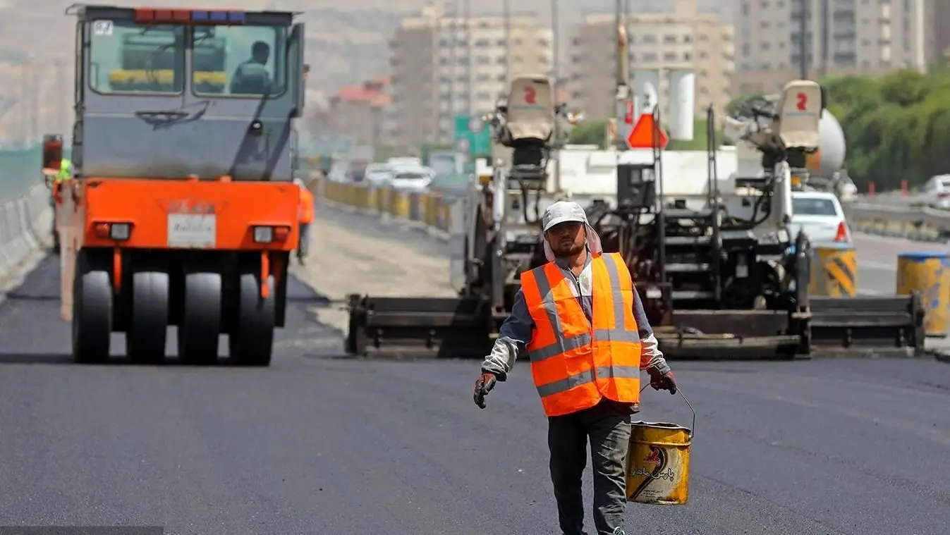 آسفالت شبکه راه‌های خاکی کشور، ۶۵ تا ۷۰ سال زمان‌ خواهد برد 