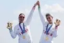 مراسم استقبال از ملی‌پوشان؛ «نه به عوام‌فریبی»

