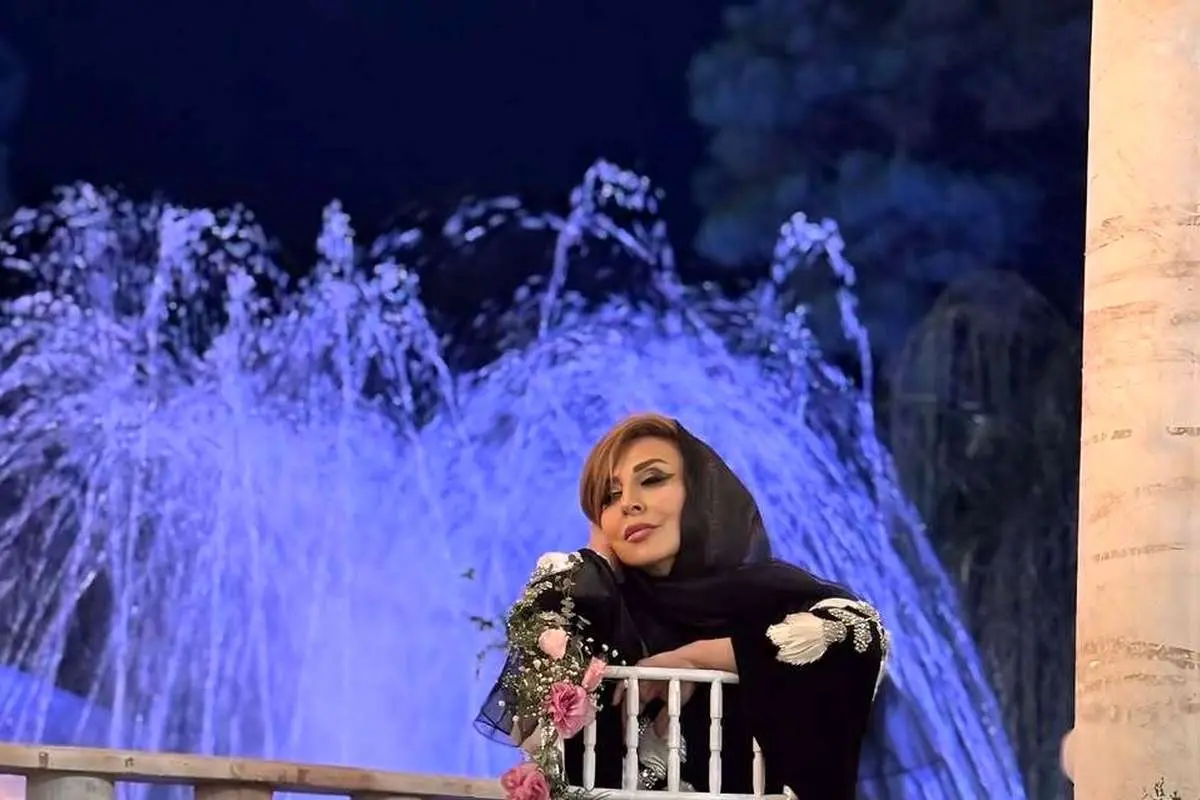 مرجانه گلچین با استایلی شیک در آتلیه عکاسی