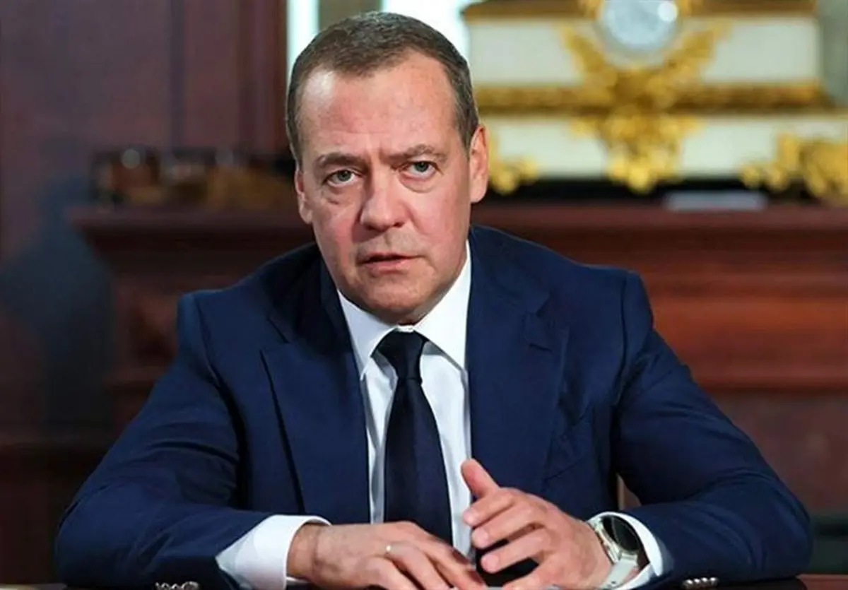 مدودف: موافقت ترامپ با صلح 10 ماده‌ای ایران موفقیتی برای ایرانی‌هاست