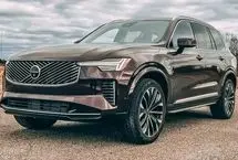 بررسی ولوو XC90 2025: خودرویی که نشانه‌های پیری را نشان می‌دهد