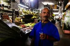 ما بیشتر نگران غذا هستیم / تورم ما را زنده زنده می‌خورد