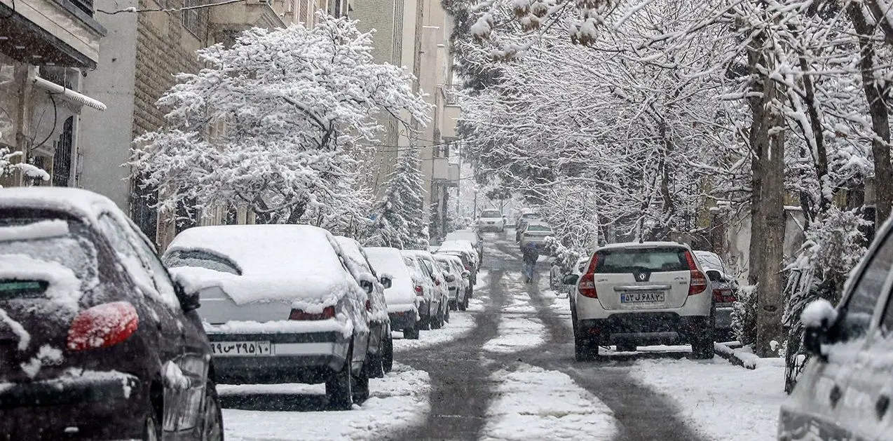 بارش برف در خراسان رضوی؛ دمای هوا در استان کاهش می‌یابد