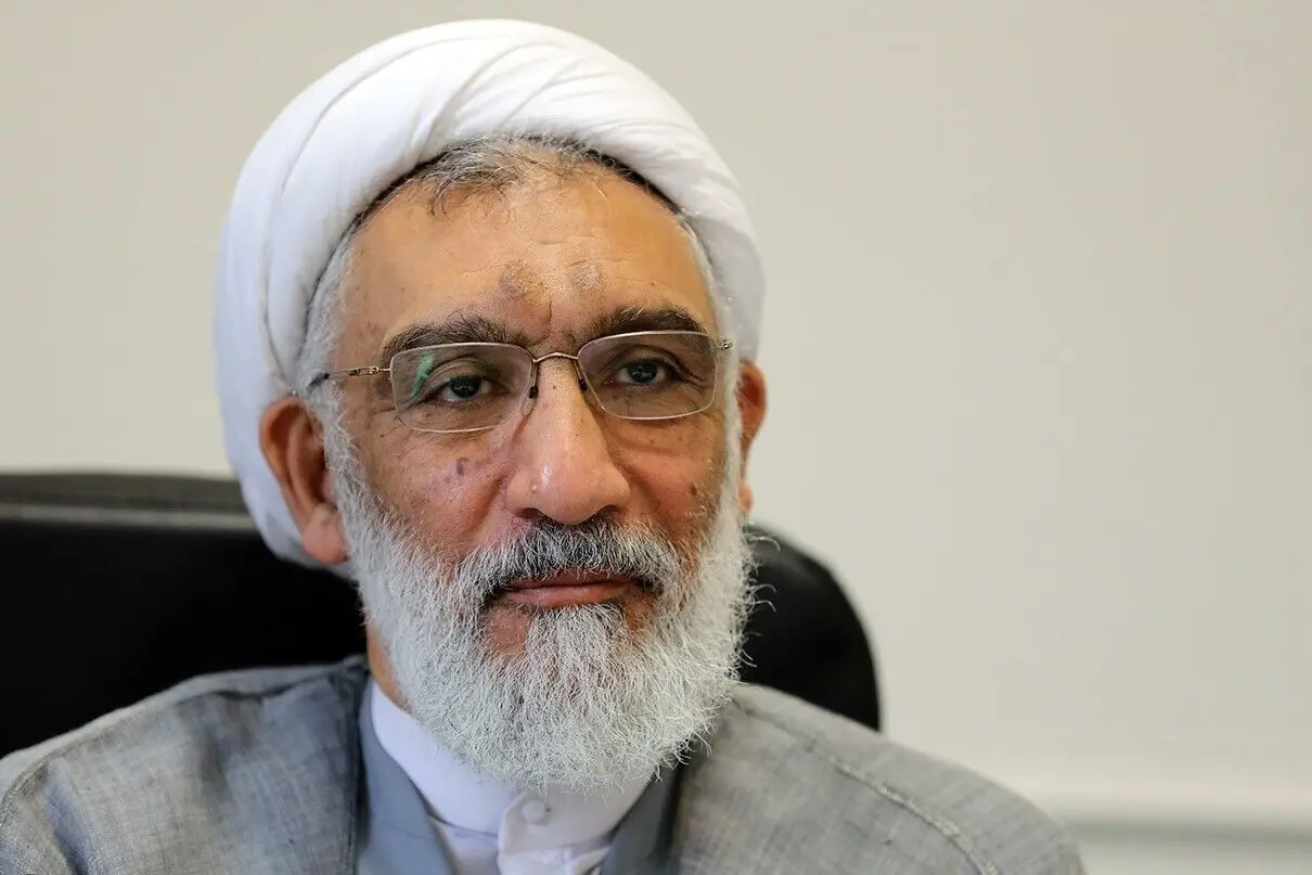 انتقاد تند مصطفی پورمحمدی از تعطیلی‌های زیاد در کشور؛ این همه تعطیلی یعنی چه!