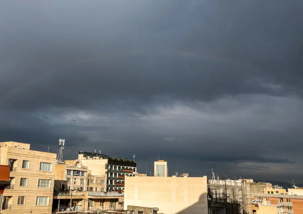 پایداری بارش‌های رگباری در تهران