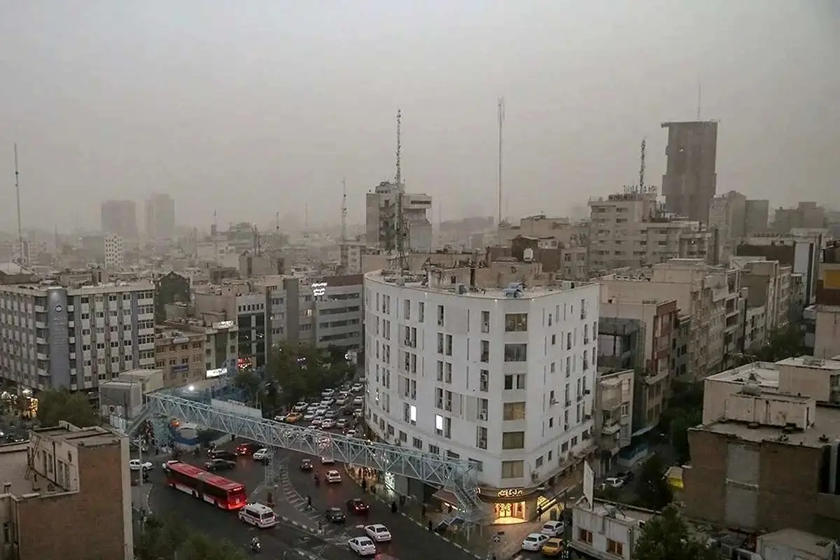 گرد و خاک تا پایان هفته میهمان پایتختنشینان است