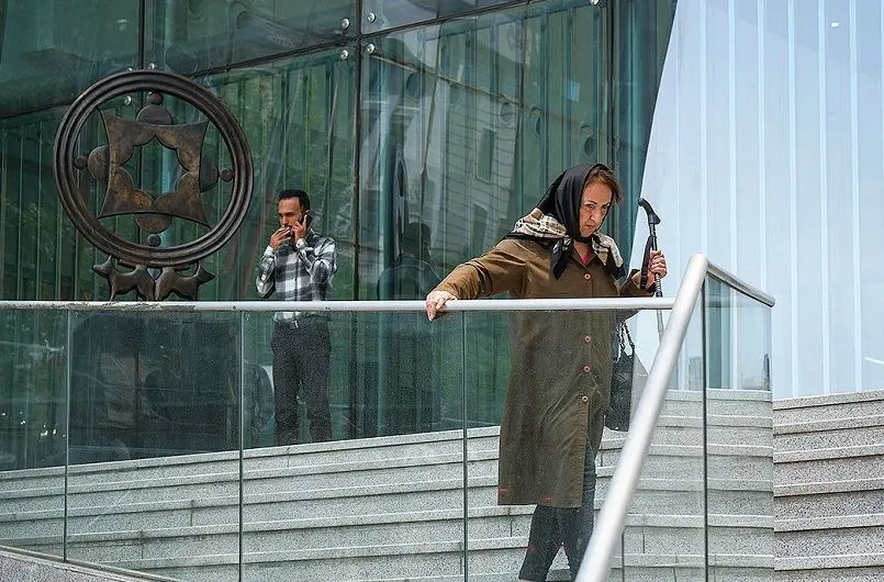 بورس در پیچ تاریخی