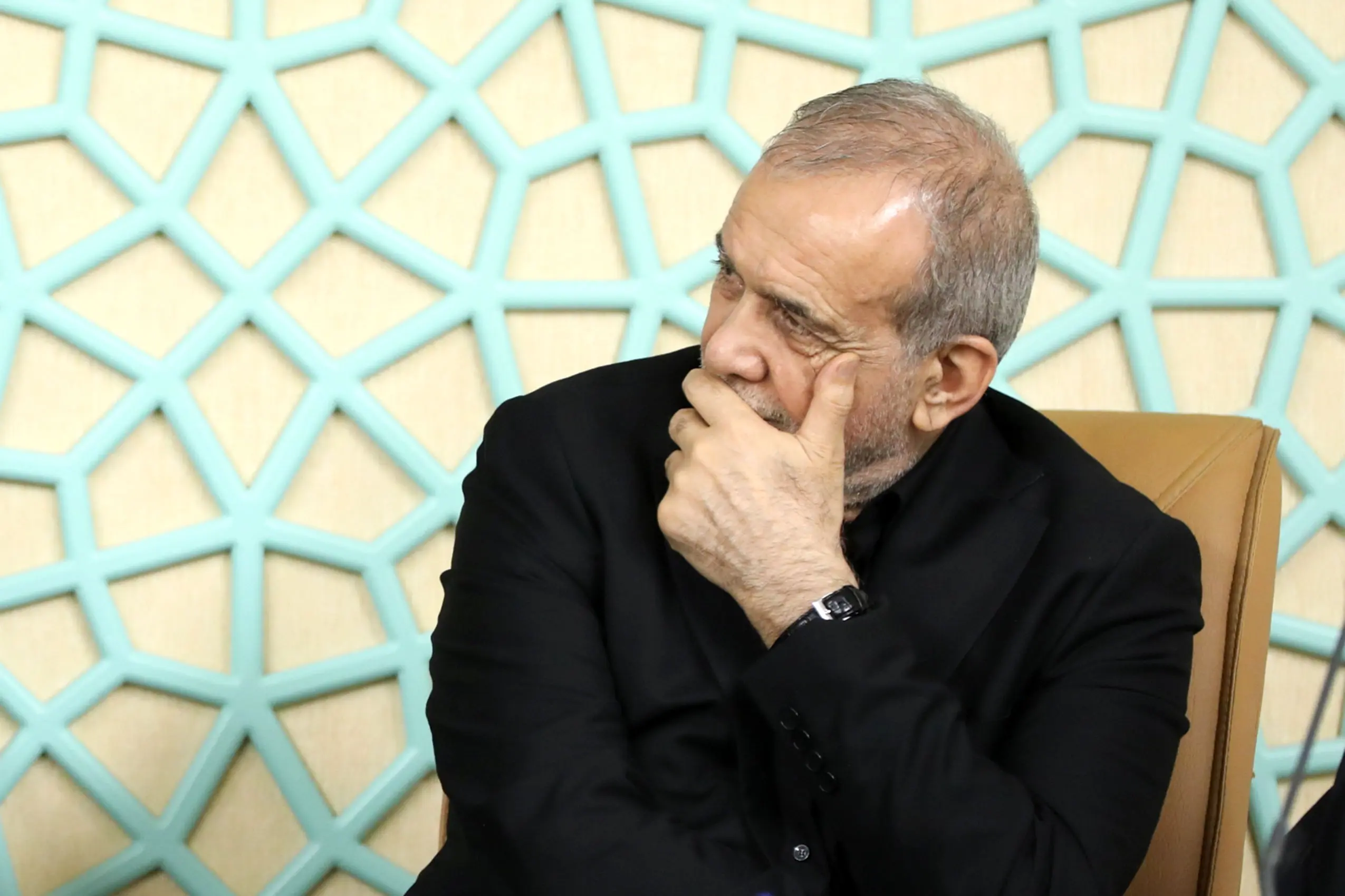 پزشکیان: ۱۲ عضو شورای عالی امنیت ملی به مذاکره رأی دادند