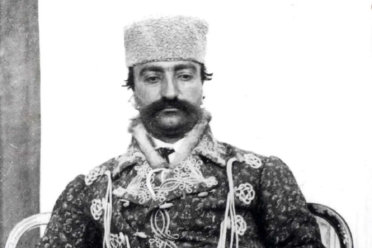 «ناصرالدین‌ شاه، ملیجک و امین حضور» در سفر