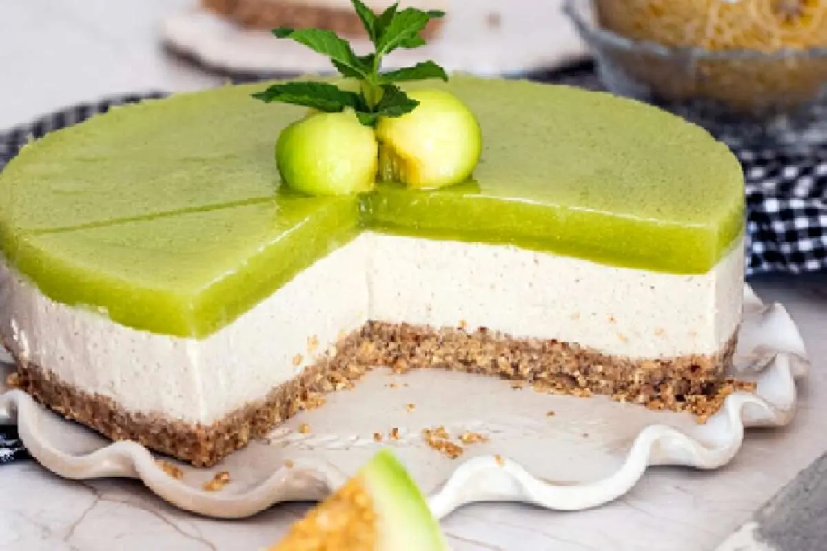 طرز تهیه چیزکیک گوجه سبز با طعمی متفاوت