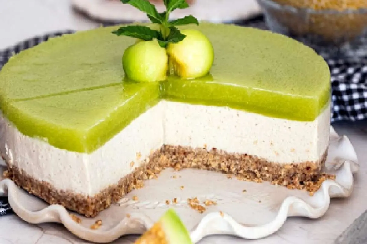 طرز تهیه چیزکیک گوجه سبز با طعمی متفاوت