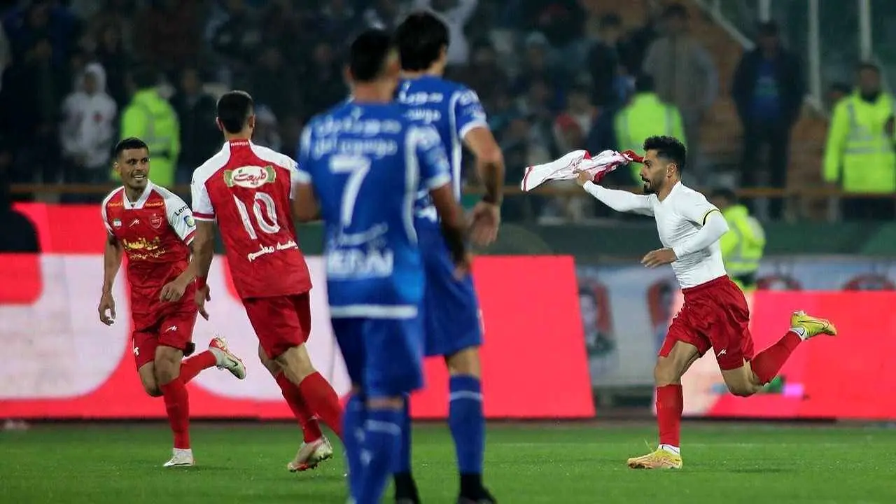 عالیشاه در اندیشه هت‌تریک لخت شدن در آذرماه!