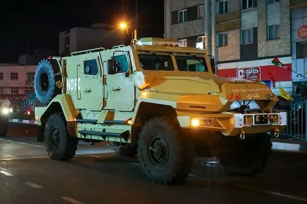 تصاویر؛ خودروهای غول‌پیکر نوپو در خیابان‌های تهران