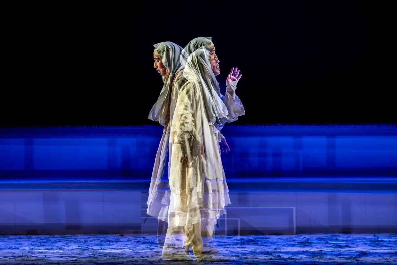 تصاویر؛  نمایش «برای هانا» ویژه بانوان