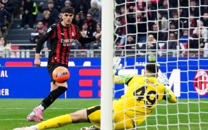 ببینید؛ خلاصه بازی میلان 2 - ساسولو 2