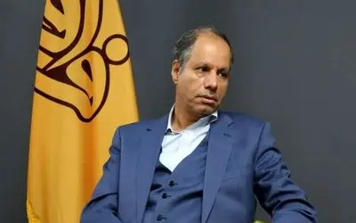 وقتی ادارات کشور را تعطیل می کنیم یعنی کل مملکت را تعطیل می کنیم / کاهش مصرف برق در سایه تعطیلی ادارات جای شادی دارد؟! / آفرین به مسئولان که راه حل بحران برق را تعطیلات می دانند

