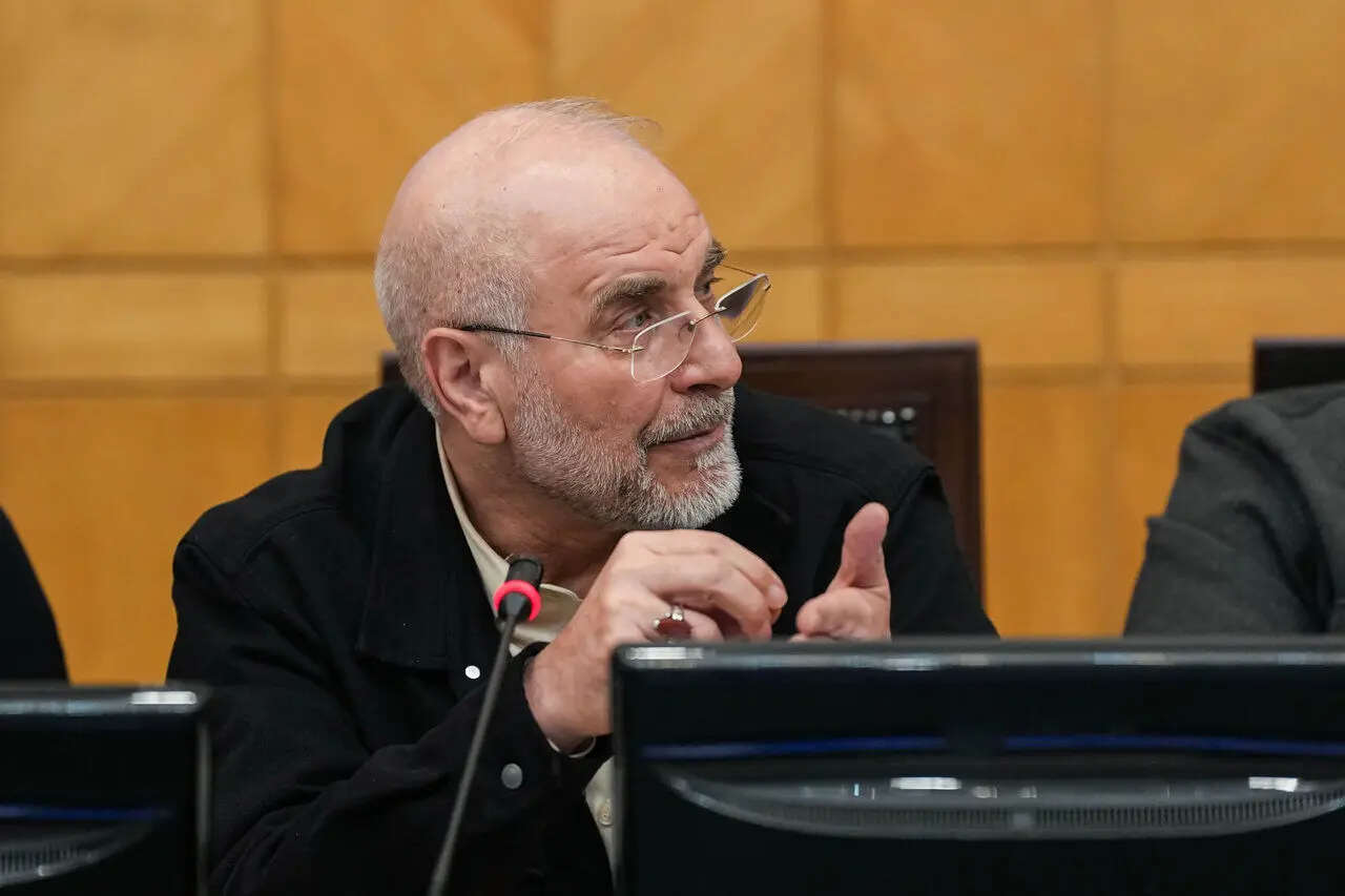 برگزاری اولین جلسه قالیباف در سِمَت جدید با وزرای اقتصادی دولت
